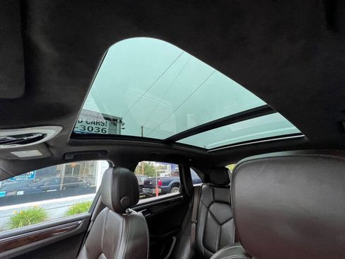 Used 2017 Porsche Macan Turbo image 37