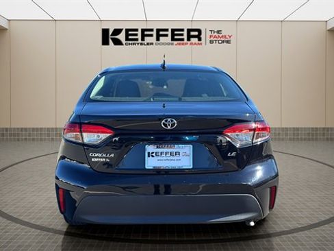 Used 2023 Toyota Corolla LE image 4