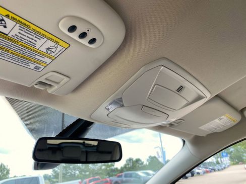 Used 2017 Ford Escape Titanium FWD image 24