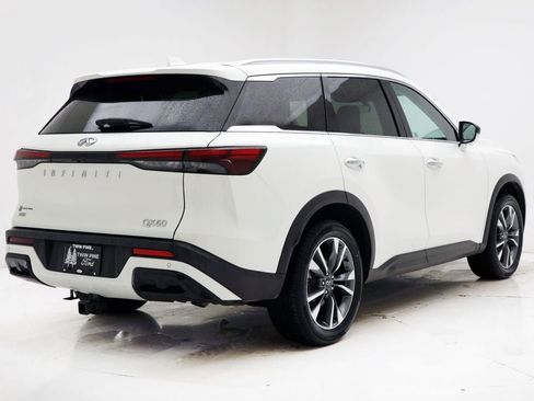 Used 2024 INFINITI QX60 Luxe image 8