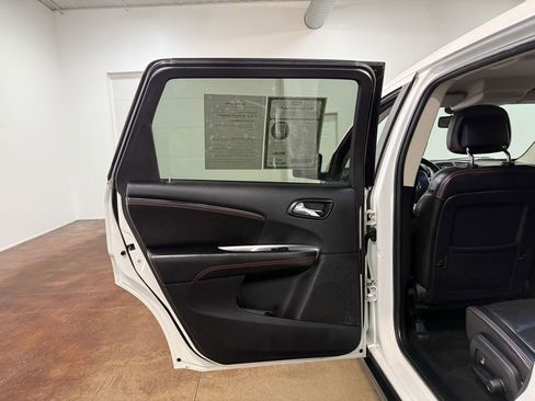 Used 2016 Dodge Journey R/T image 46