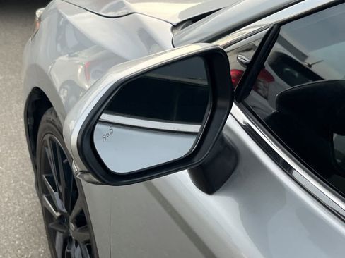 Used 2023 Toyota Camry XSE image 8