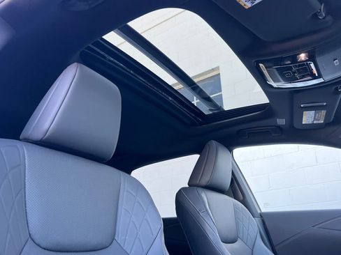 Certified 2024 Lexus RX 350 Premium image 17