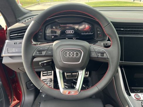 New 2025 Audi SQ8 Prestige image 12