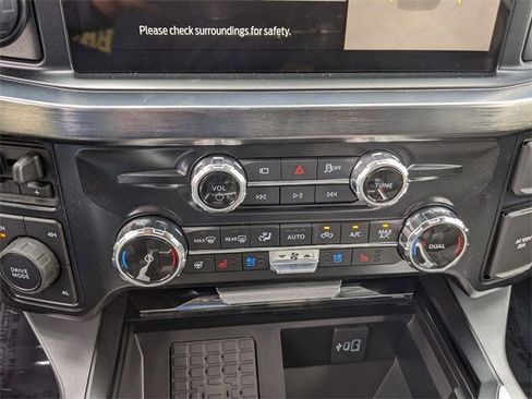 New 2025 Ford F250 Lariat w/ Lariat Ultimate Package image 26