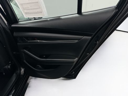 Used 2024 MAZDA MAZDA3 s FWD image 31