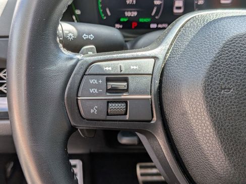 Used 2023 Honda Accord Sport image 17