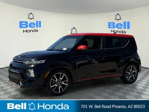 Used 2020 Kia Soul GT-Line FWD image 1