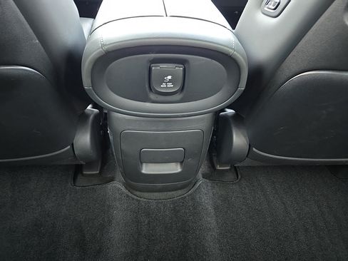 Certified 2026 Hyundai Palisade Calligraphy AWD/4WD image 13