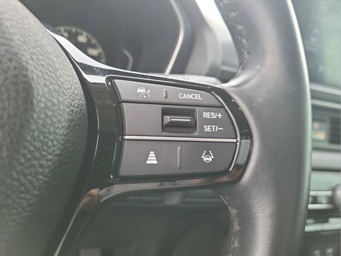 Certified 2023 Honda Pilot EX-L image 10