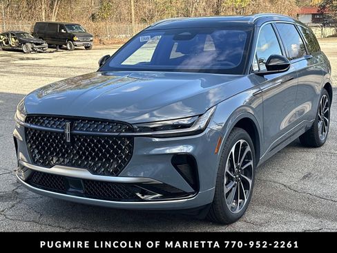 New 2026 Lincoln Nautilus Black Label AWD/4WD image 3