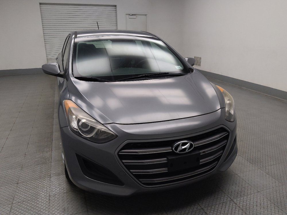 Used 2016 Hyundai Elantra GT FWD image 14
