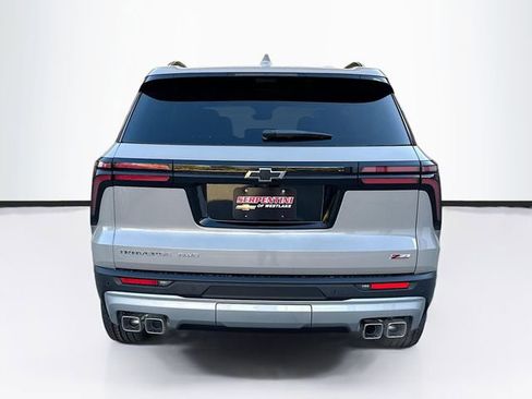 New 2026 Chevrolet Traverse Z71 w/ Enhanced Driving Package image 7