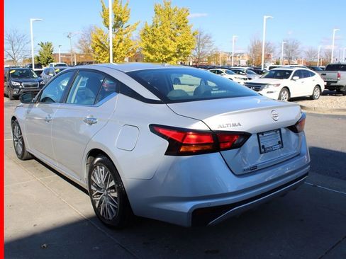 Certified 2024 Nissan Altima 2.5 SV image 5
