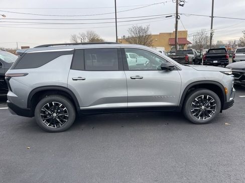 New 2026 Chevrolet Traverse LT w/ Sun and Wheel Package image 6