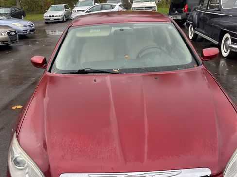 Used 2011 Chrysler 200 Touring image 15