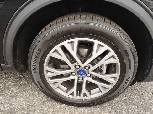 Used 2022 Ford Escape SEL image 13