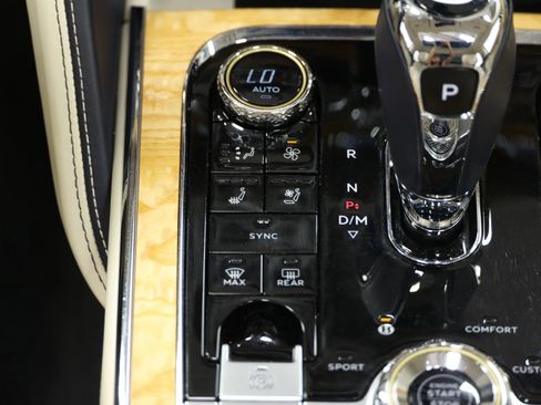 Used 2020 Bentley Flying Spur W12 w/ First Edition Specification image 52