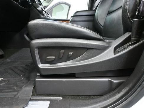 Used 2016 Chevrolet Tahoe LTZ AWD/4WD image 25
