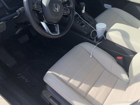 Used 2025 Honda CR-V EX-L image 5