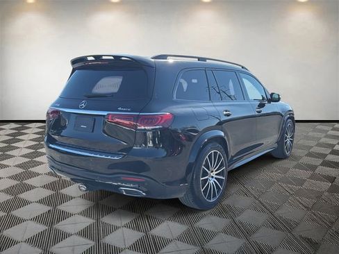 Used 2023 Mercedes-Benz GLS 450 4MATIC image 5