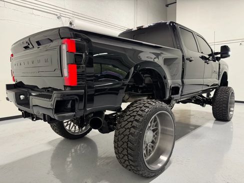 Used 2024 Ford F350 Platinum image 23
