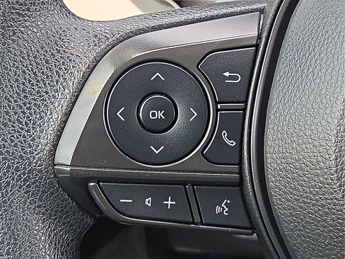 Used 2024 Toyota Corolla LE FWD image 20