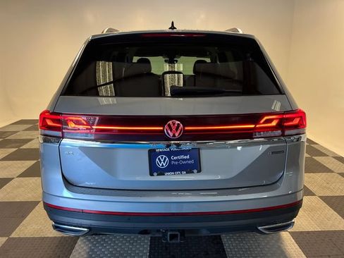 Certified 2025 Volkswagen Atlas SE AWD/4WD image 4