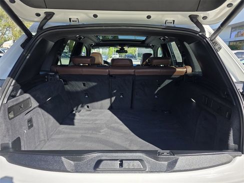 Certified 2022 BMW X5 xDrive40i w/ Premium Package image 16