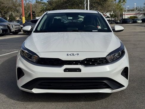 Certified 2023 Kia Forte LXS image 8