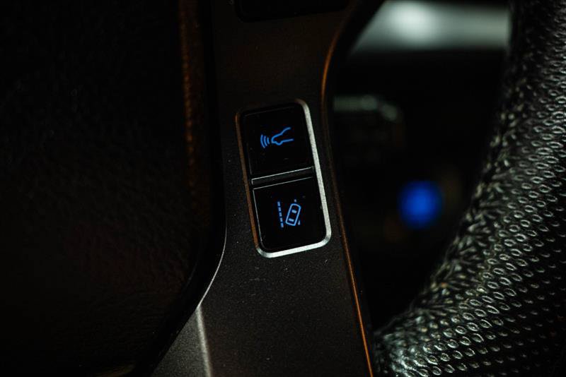 Used 2021 Toyota Tacoma TRD Sport w/ Technology Package AWD/4WD image 18