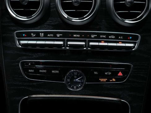 Used 2018 Mercedes-Benz C 300 Sedan image 15
