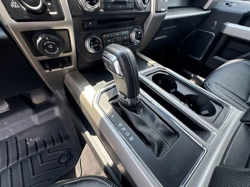 Used 2018 Ford F150 Lariat AWD/4WD image 31