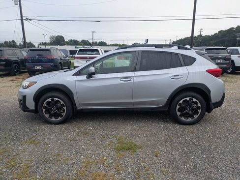 Used 2021 Subaru Crosstrek 2.0i Premium w/ Moonroof Package AWD/4WD image 6