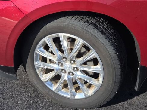 Used 2018 Buick Enclave Premium w/ Trailering Package image 26