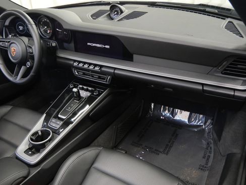 Used 2024 Porsche 911 Carrera S image 14