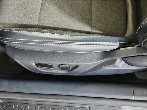 Used 2024 Ford Mustang Coupe image 17