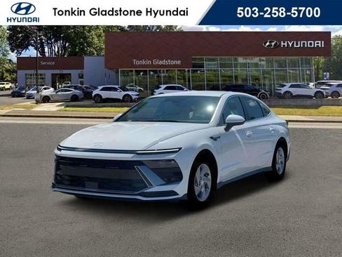 New 2026 Hyundai Sonata SE image 1