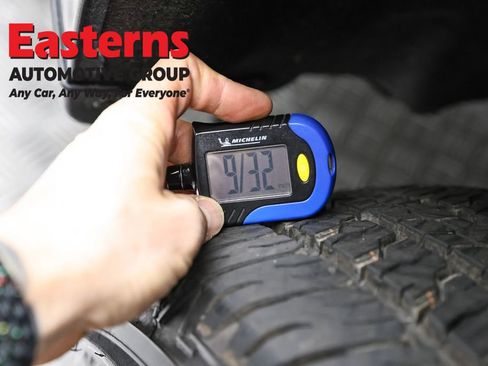 Used 2022 GMC Canyon Elevation Standard image 26