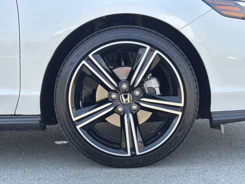 Certified 2026 Honda Accord SE image 10