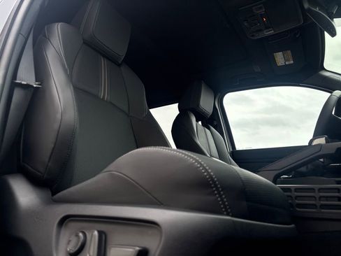 New 2026 Toyota 4Runner Limited AWD/4WD image 27