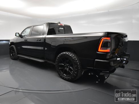 Used 2023 RAM 1500 Laramie AWD/4WD image 5