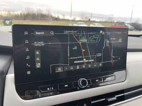 Used 2025 Mitsubishi Outlander SE image 28