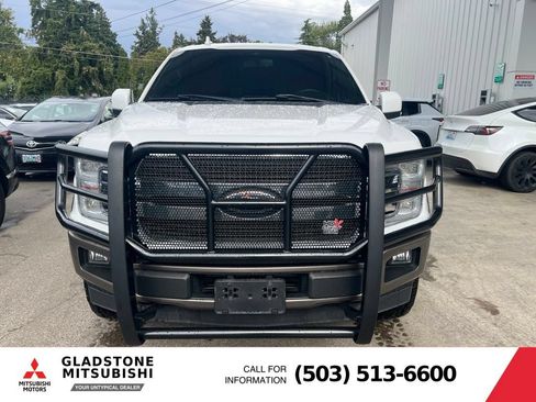 Used 2019 Ford F150 King Ranch w/ Equipment Group 601A Luxury AWD/4WD image 4