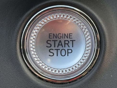 Used 2025 Genesis GV70 3.5T Sport image 31