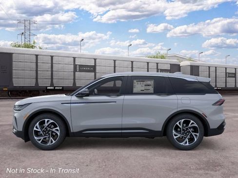 New 2026 Lincoln Nautilus Premier AWD/4WD image 3