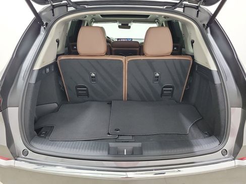 Used 2023 Acura MDX FWD w/ Technology Package image 9