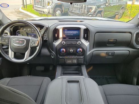 Used 2021 GMC Sierra 1500 Elevation image 16