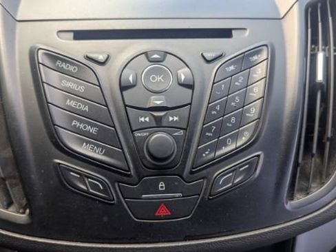 Used 2015 Ford Escape SE FWD image 29