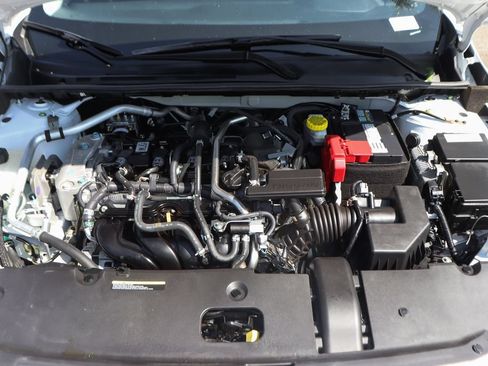 Used 2023 Nissan Sentra SV FWD image 11